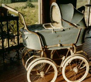 Photo of Giordani carriage.